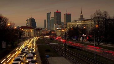 Gdzie wybrać się na romantyczny weekend z Warszawy?